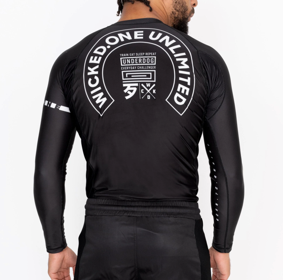 RASHGUARD TRACK "BLACK"