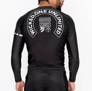 RASHGUARD TRACK "BLACK"