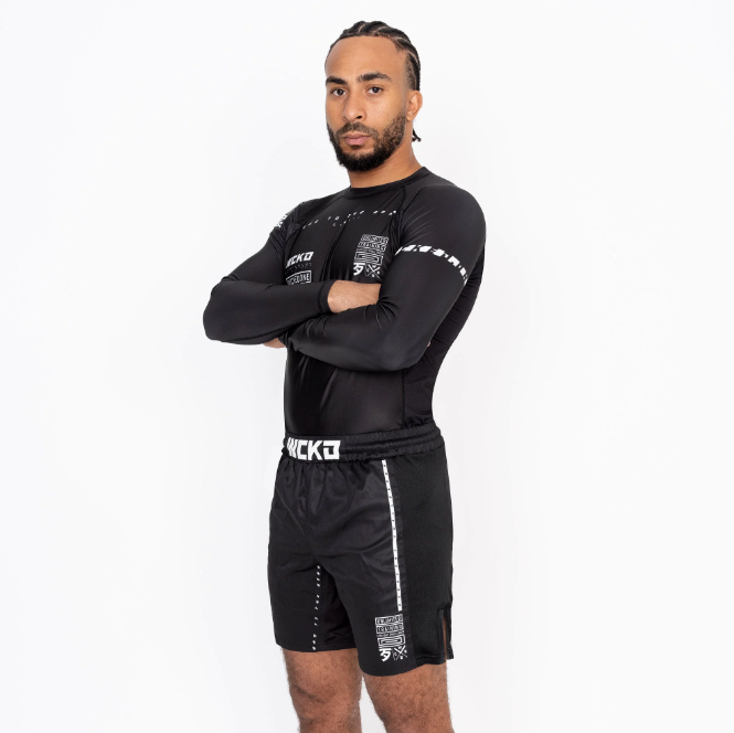 RASHGUARD TRACK "BLACK"