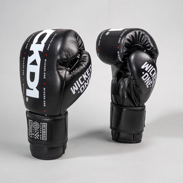 TURN OFF BOXING GLOVES - BLACK